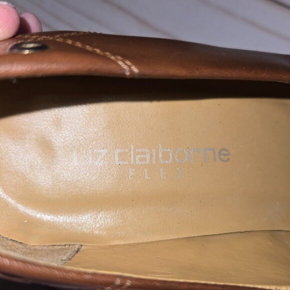 Liz Claiborne Mary Jane style heels in Brown Women's Size 8.5 Model Abode - Picture 8 of 11